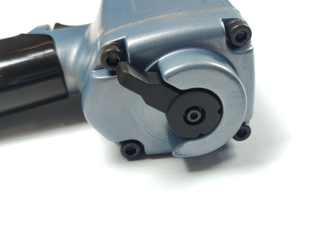 7200 Rpm Small Air Impact Driver 3/8 In Min Hose Size 1.7kg Weight